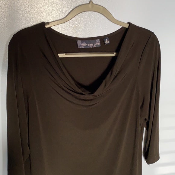 Susan Graver Black Liquid Knit Drape Neck Top women’s size M - Picture 5 of 6